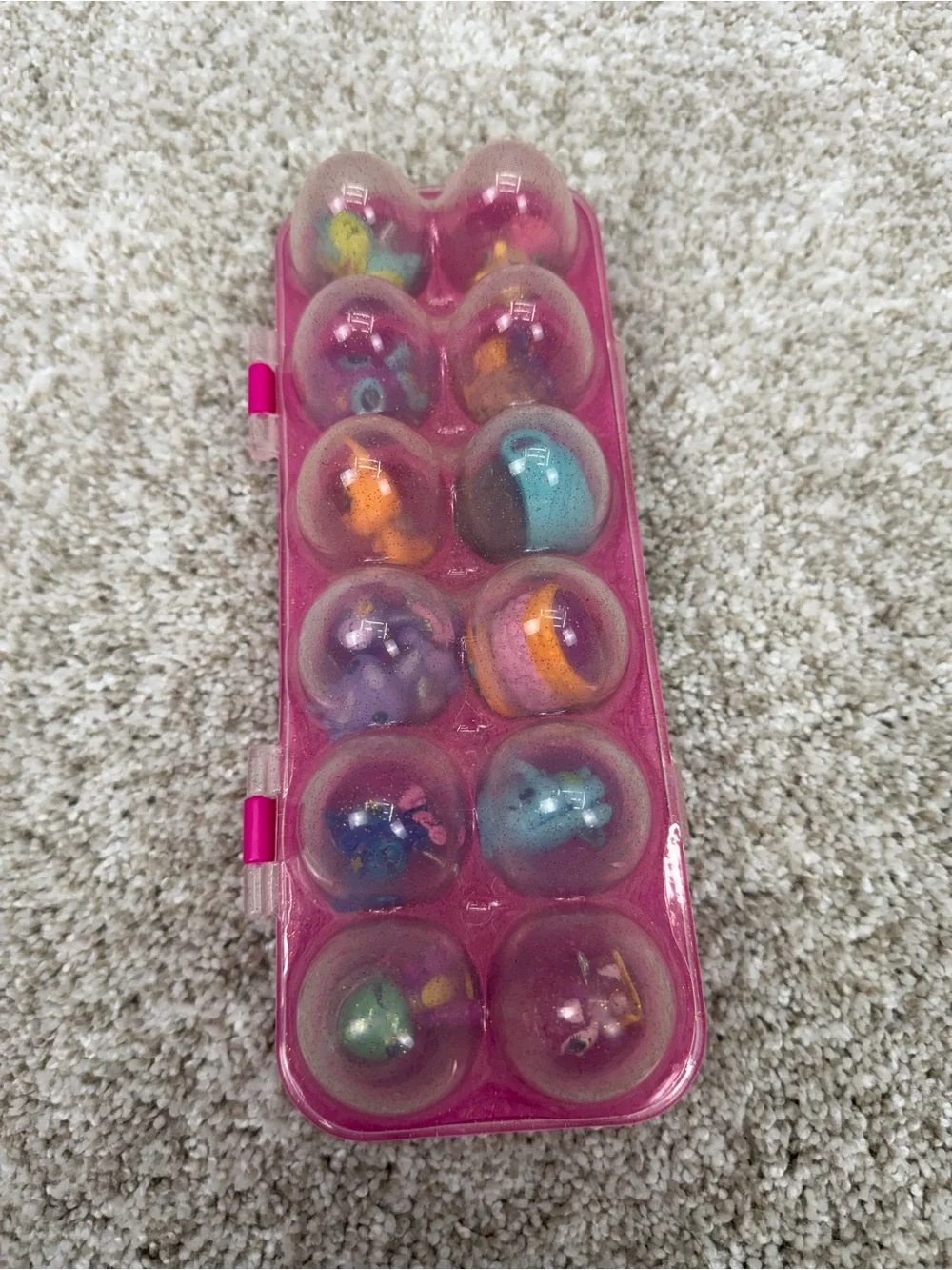 Hatchimals Colleggtibles Lot of 12 in Egg Carton